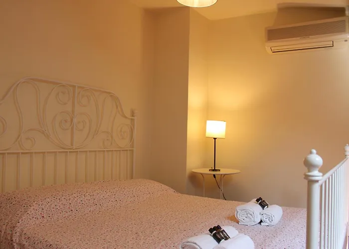 Sabrina - Residenza Portoni Borsari Verona