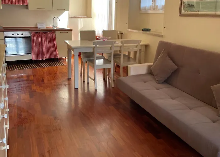 Sabrina - Residenza Portoni Borsari * Verona